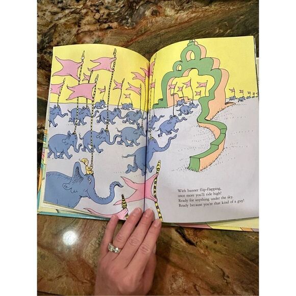 Dr Suess Oh The Place You’ll Go first edition in VGUC - Picture 10 of 16